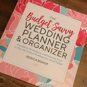 The Budget-Savvy Wedding Planner & Organizer